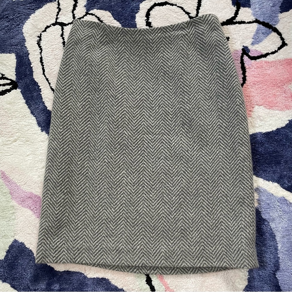 Michael Kors 100% cashmere grey herringbone knee length skirt women's size 6